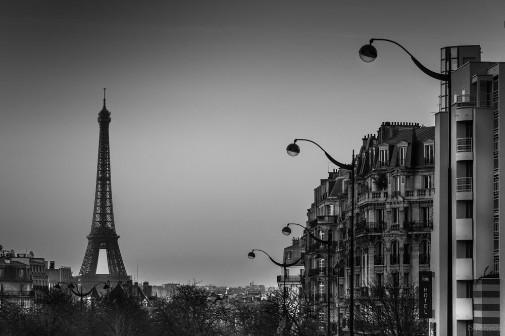 Paris Ville Lumière