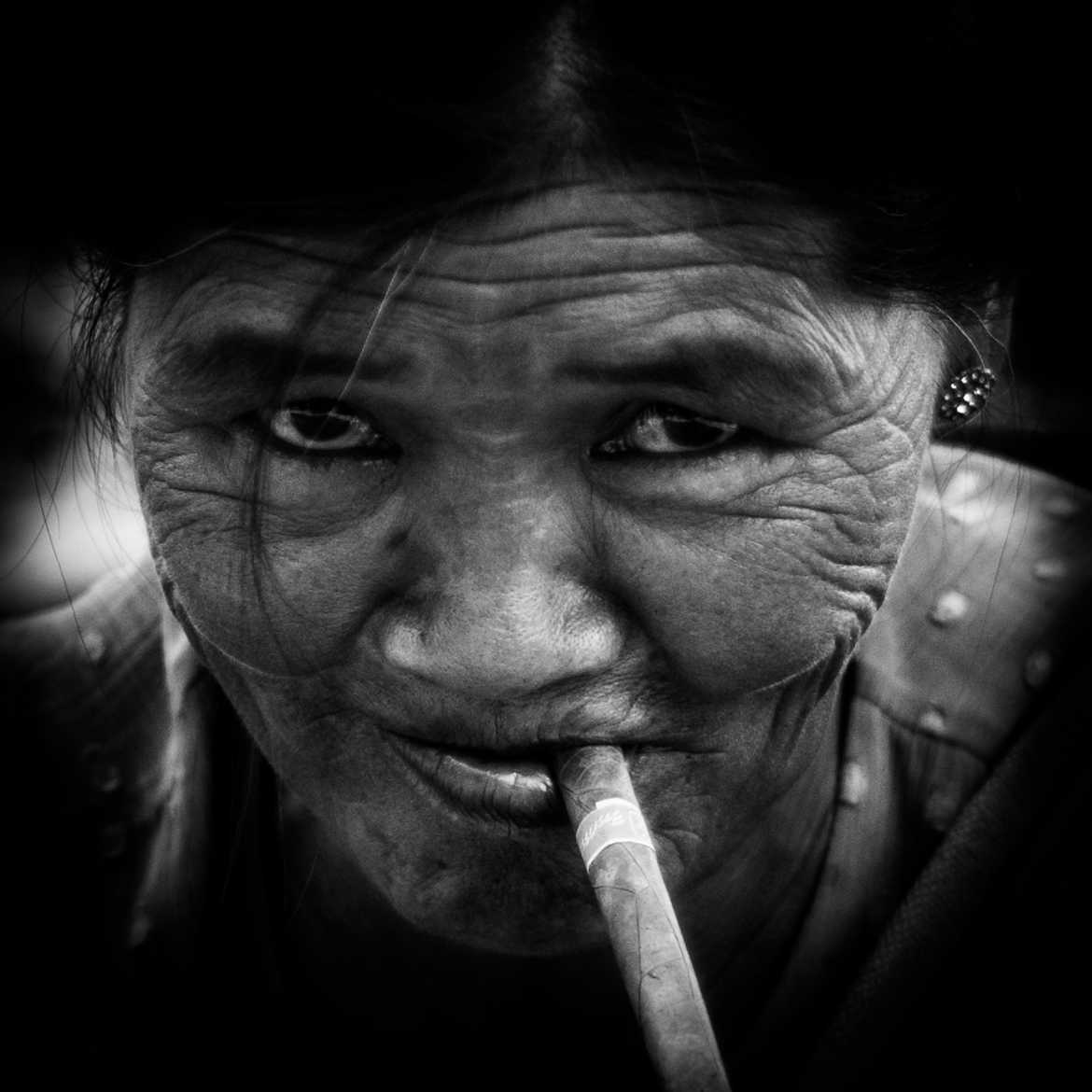 Femme au cigare