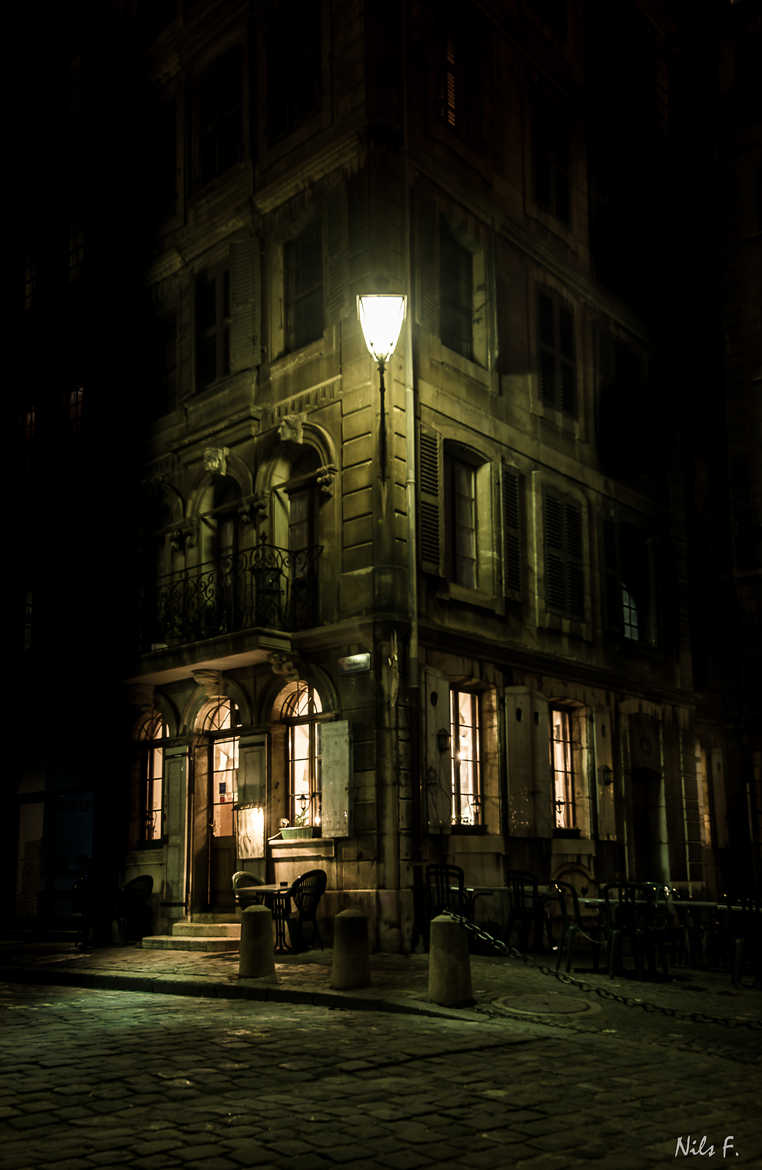 night street corner