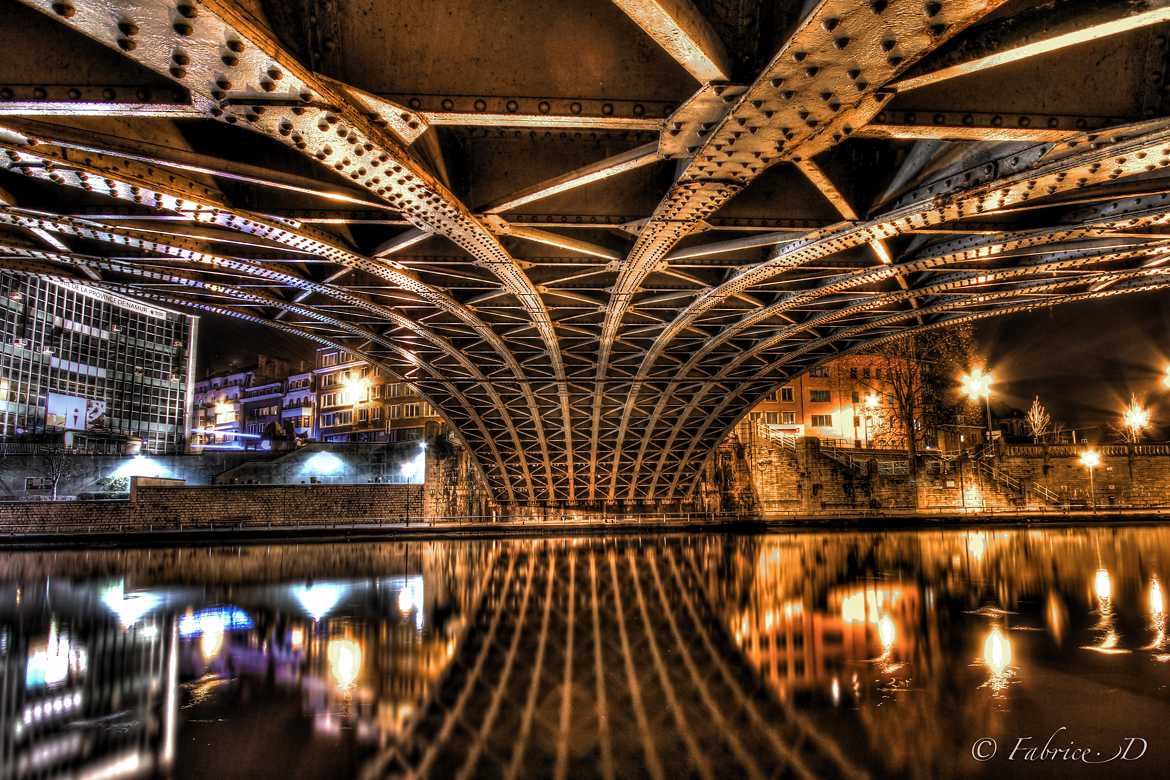 Sous le pont
