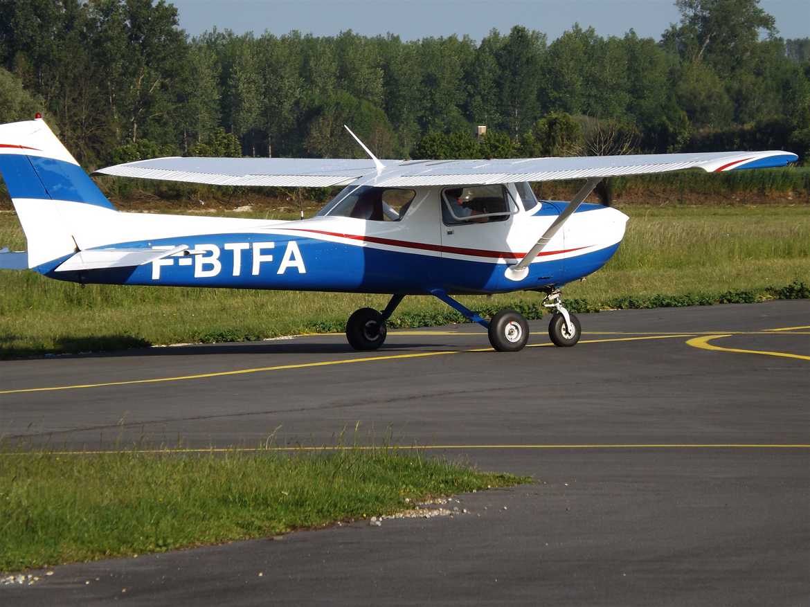 Cessna 150 F-BTFA
