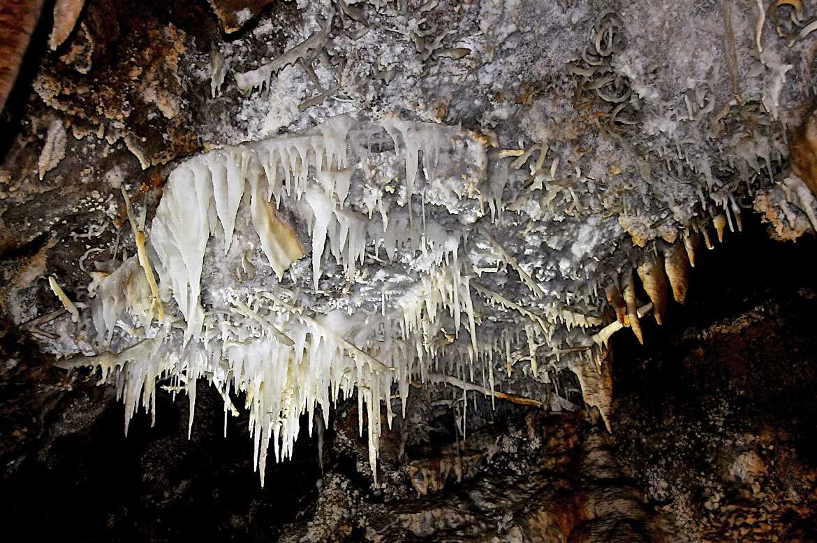 Stalactites, Grotte Orient