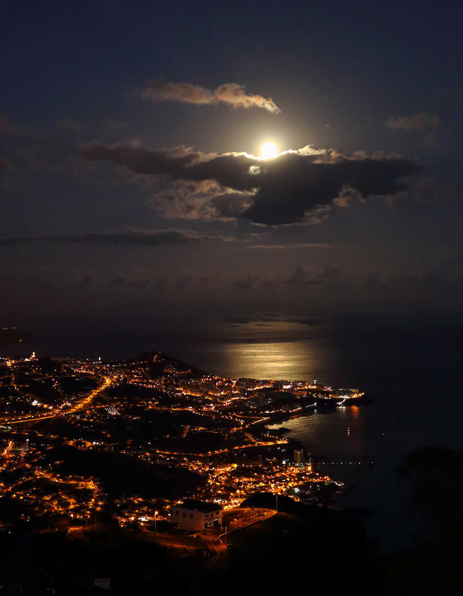 Clair de lune sur Funchal