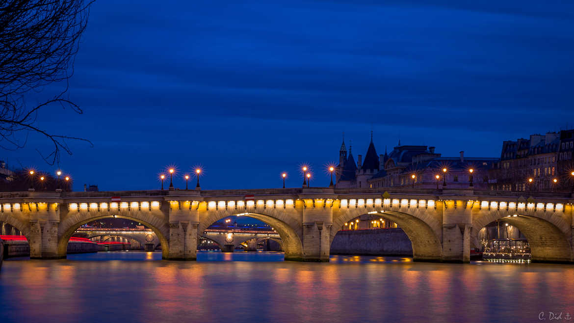 Petit pont de Paris...