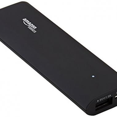 AmazonBasics Batterie externe portable 5600mAh @ Amazon.fr
