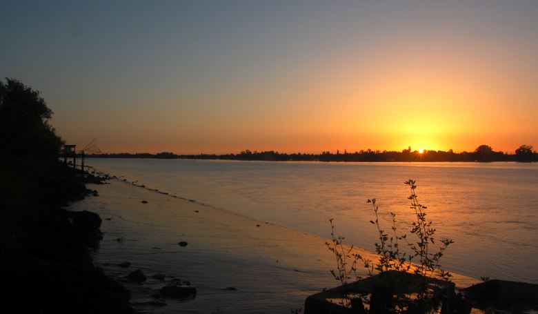 Lever de soleil sur la Garonne