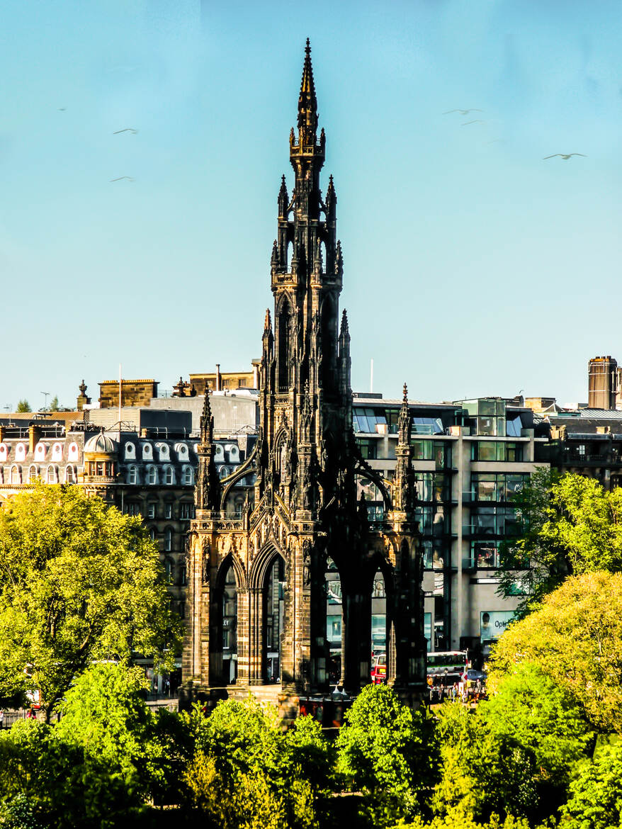 Le Scott Monument dans sa splendeur.