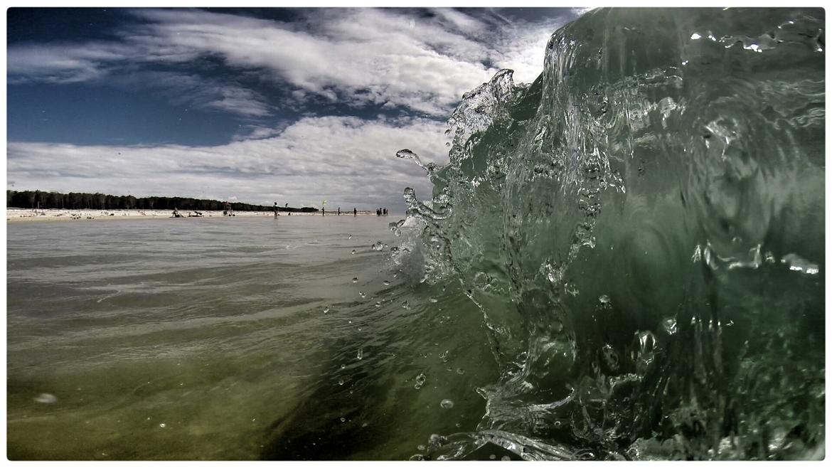 LE MUR D'EAU