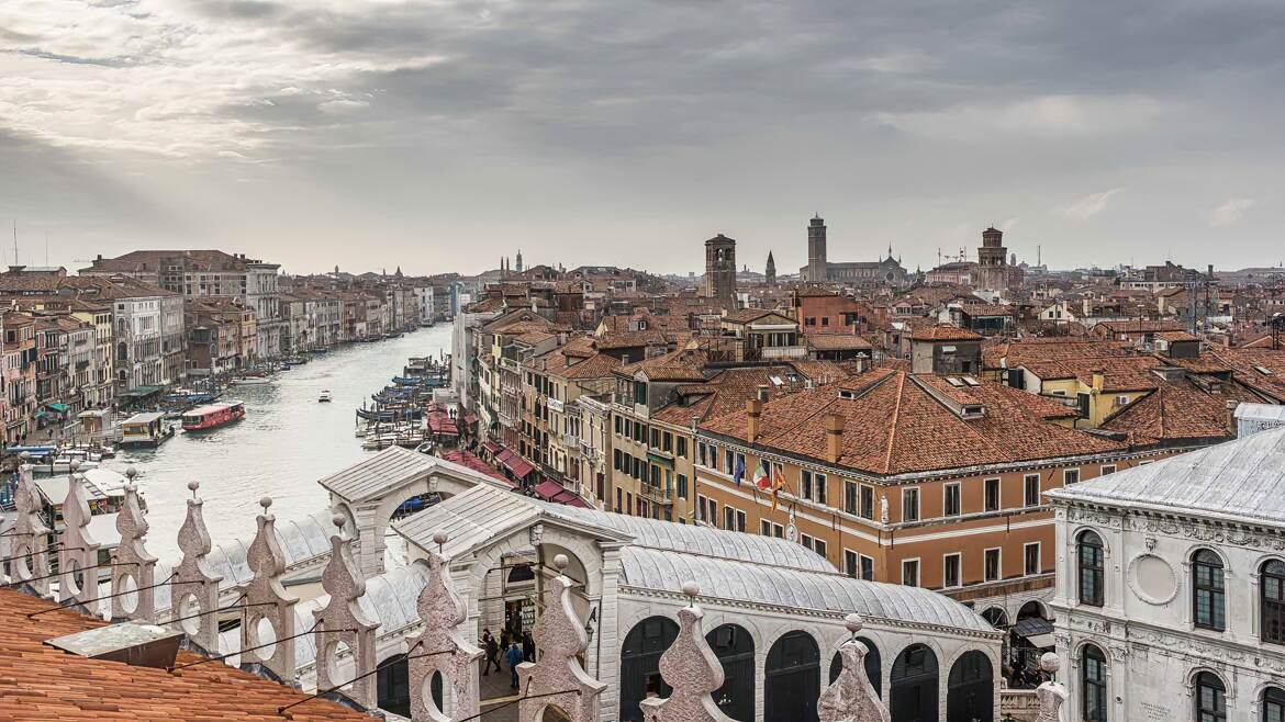 Par dessus les toits de Venise