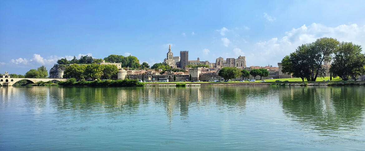 sur le pont d Avignon