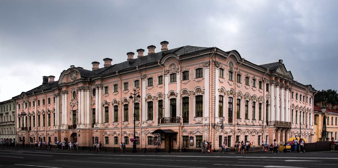 Le palais Stroganov sans fils électriques