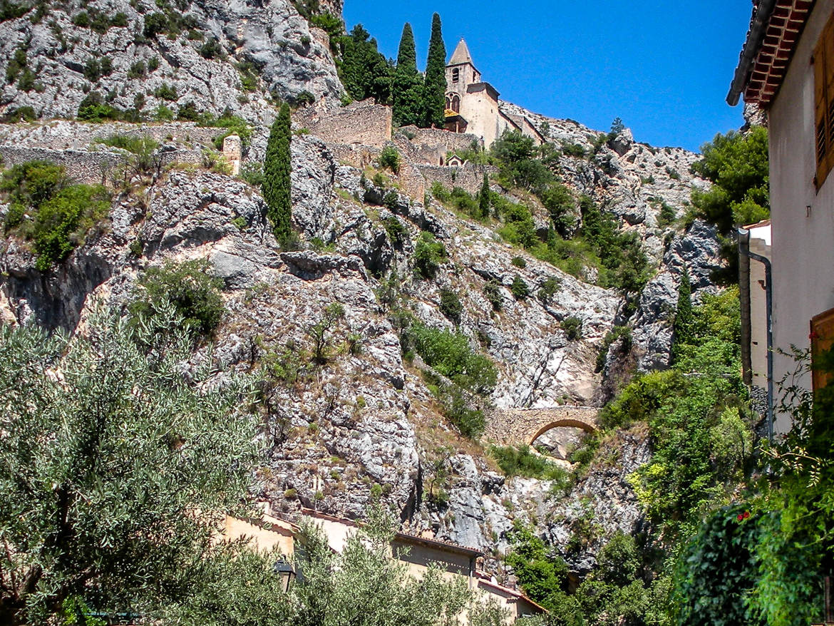 Perché dans la montagne 1