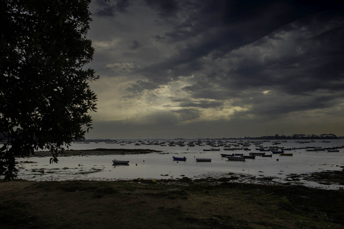 Un ciel agité et orageux
