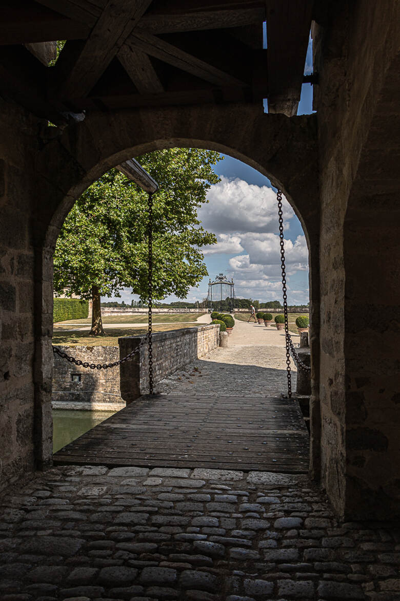 pont levis Château de Chamerolles 45