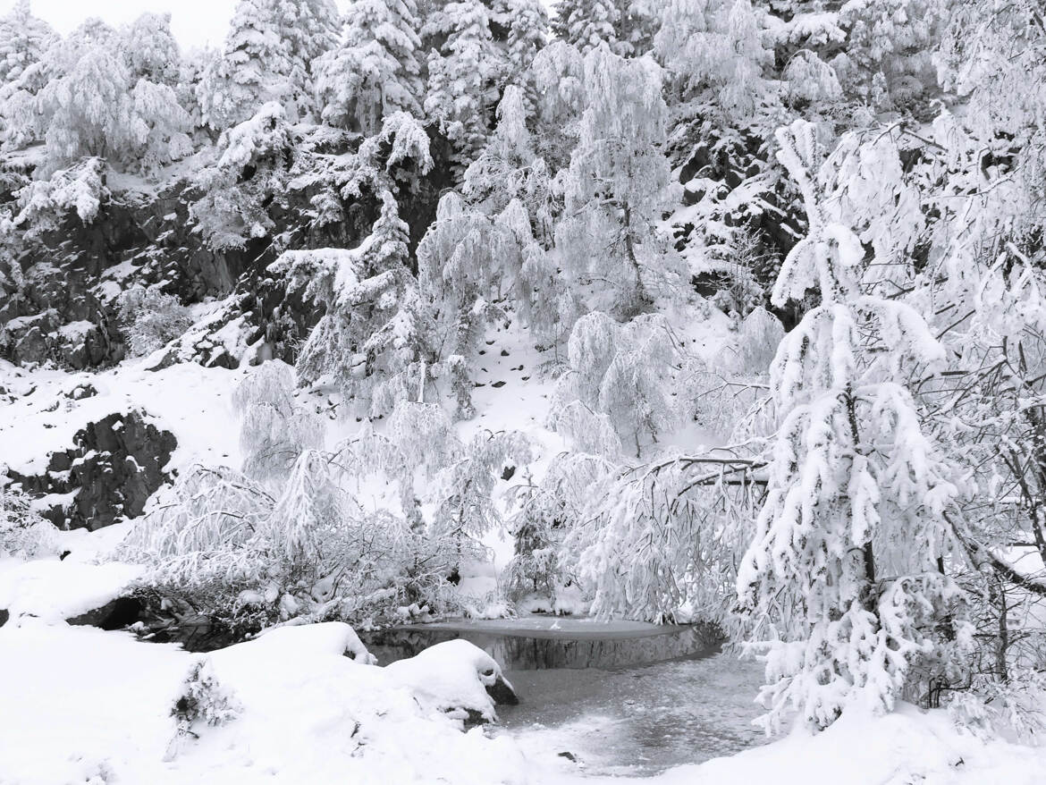 Le lac bleu en hiver VERSION 2