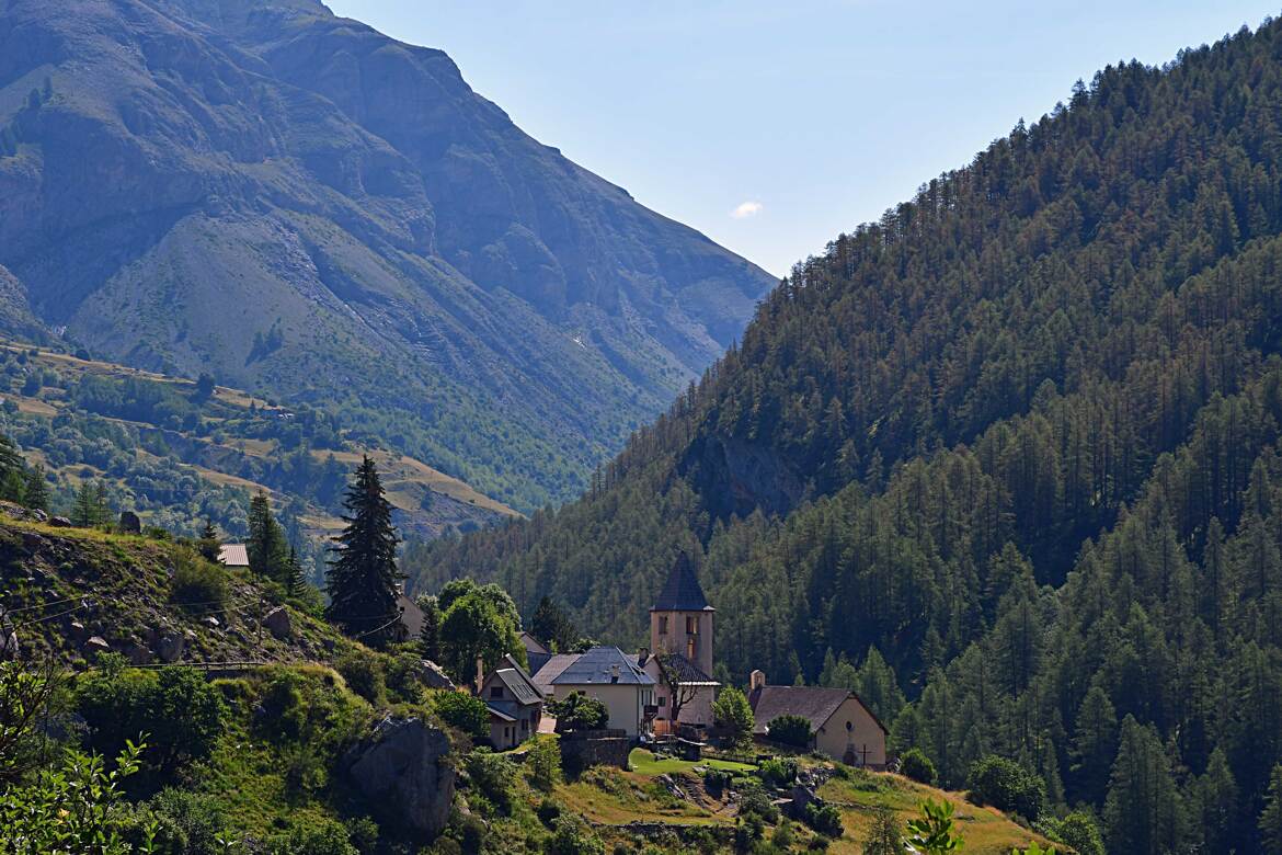 Uvernet-Fours Vallon du Bachelard