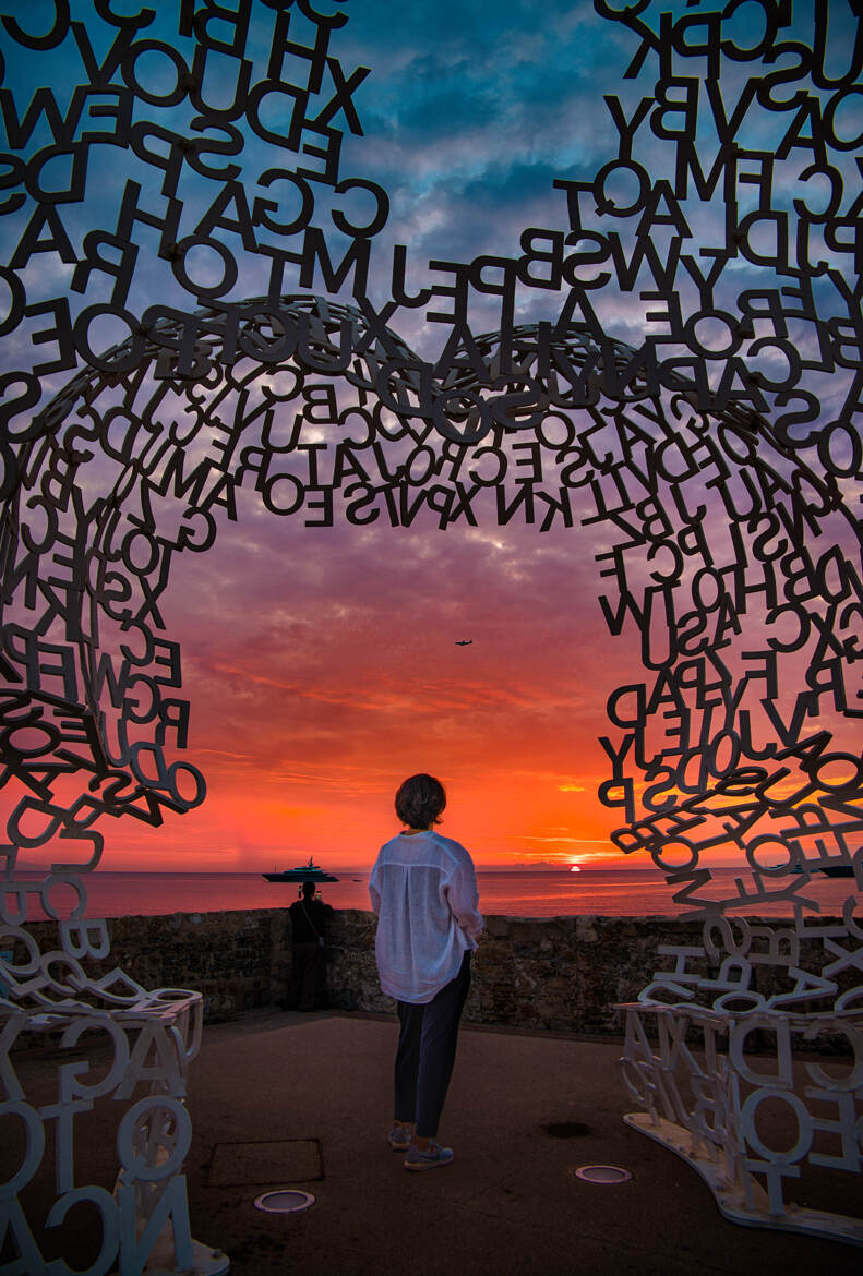 Entre les mots et la mer...