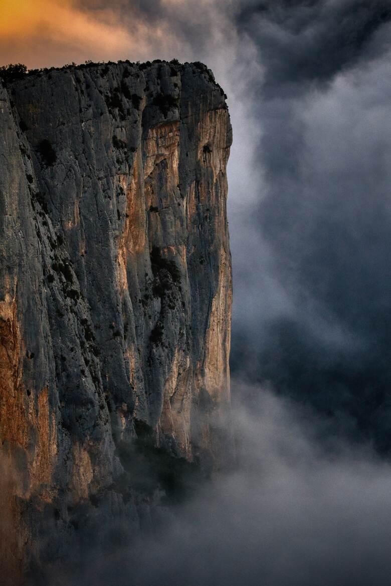 Falaise en lumière.