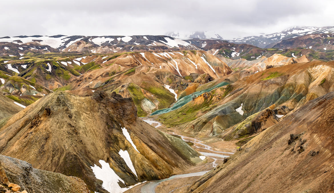 Les montagnes bleues