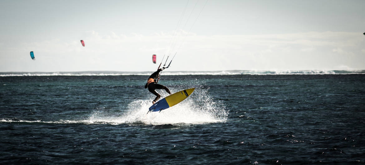 kitesurf