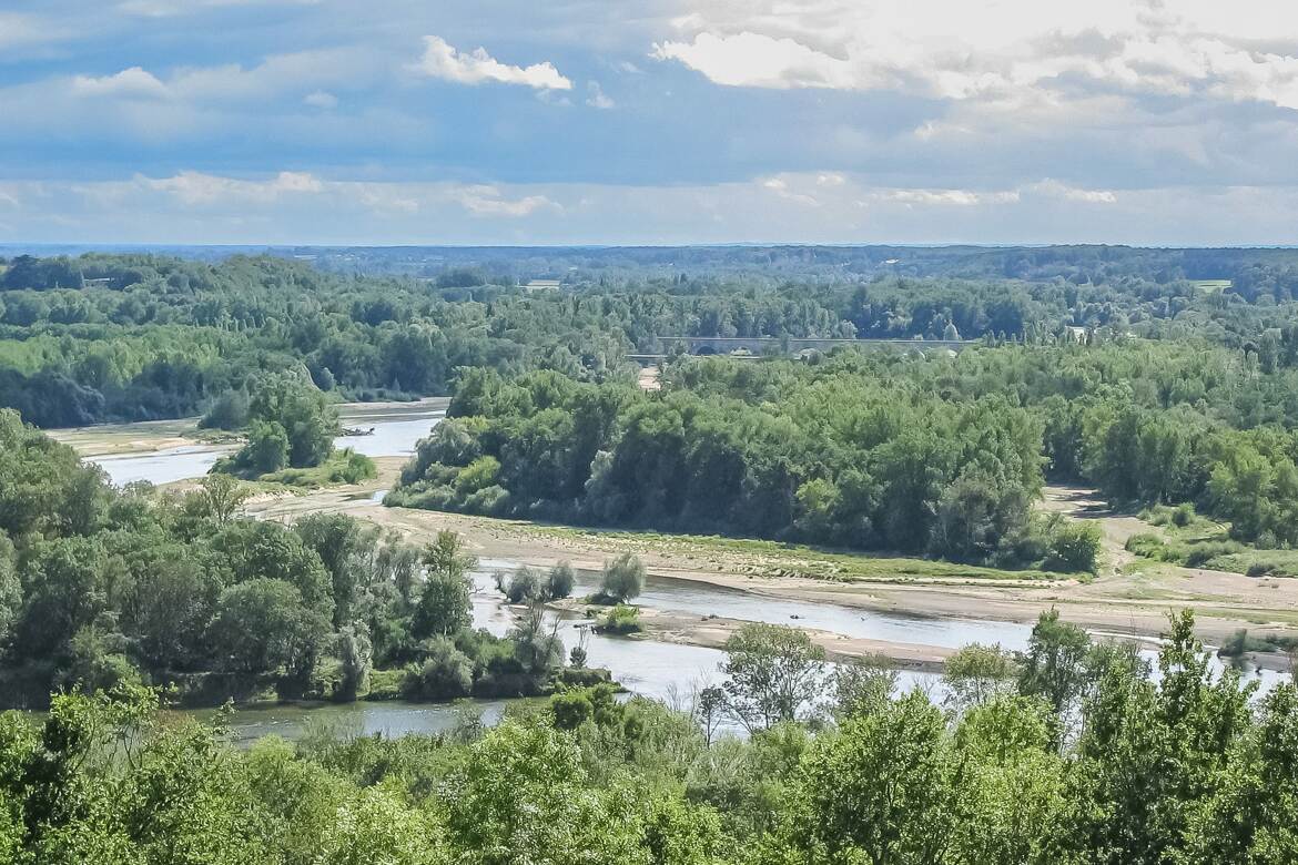 Archives ligériennes : bec d'Allier