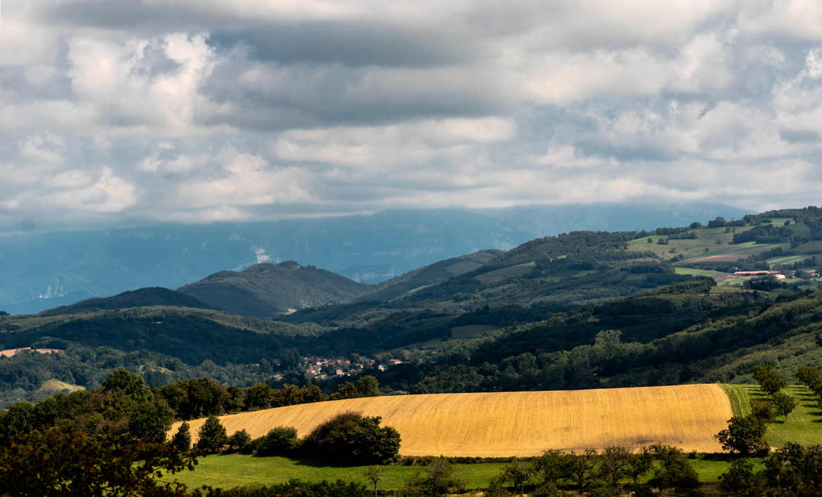 Sous les nuages