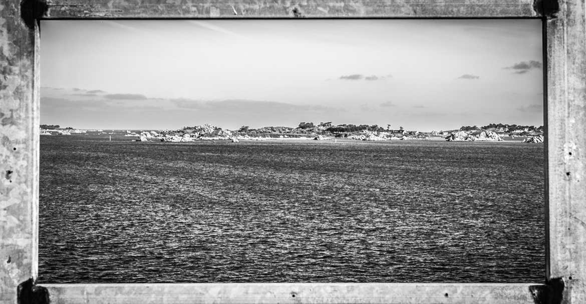 L’île de Bréhat à travers le poste