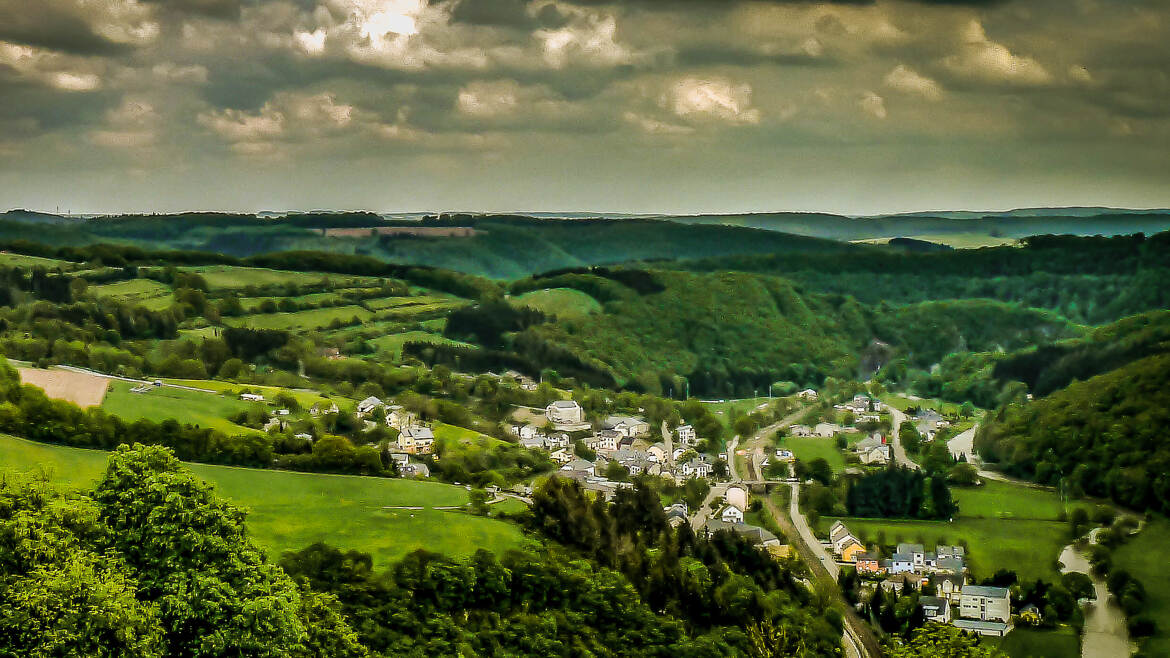 Bourscheid son village