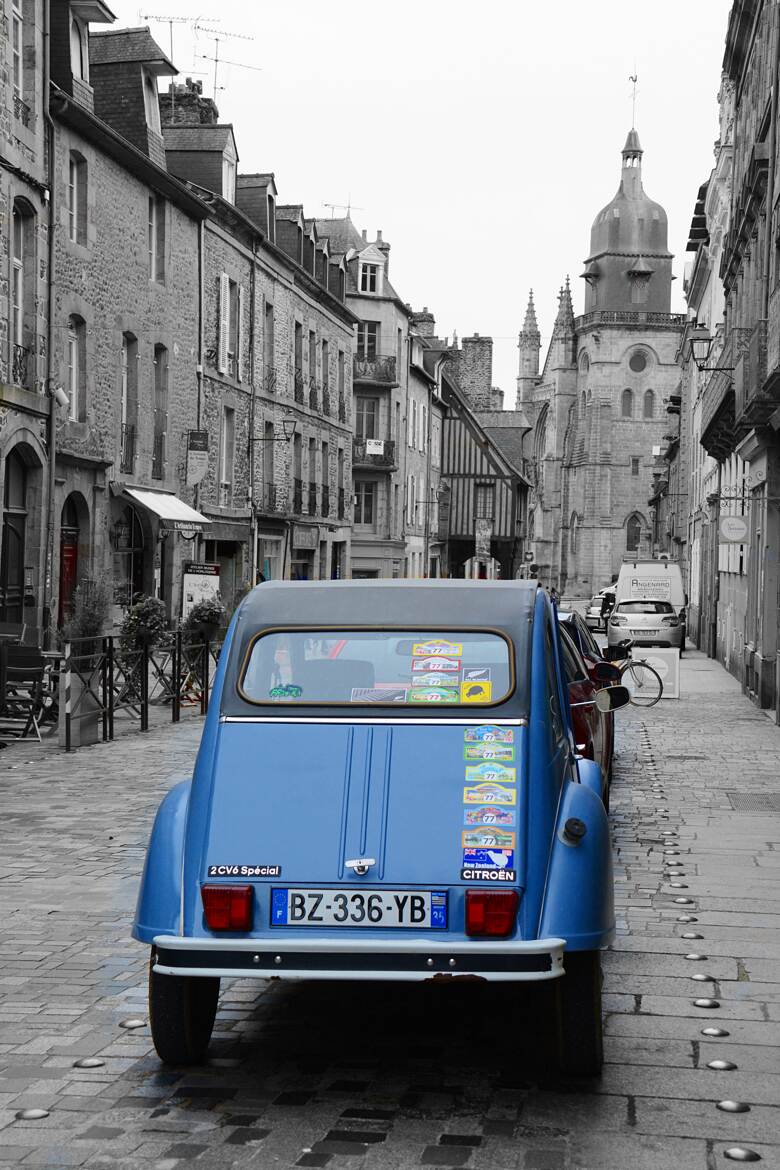 2 CV Bleu france