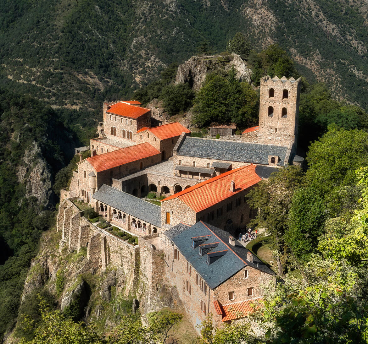 En plongée sur L'abbaye