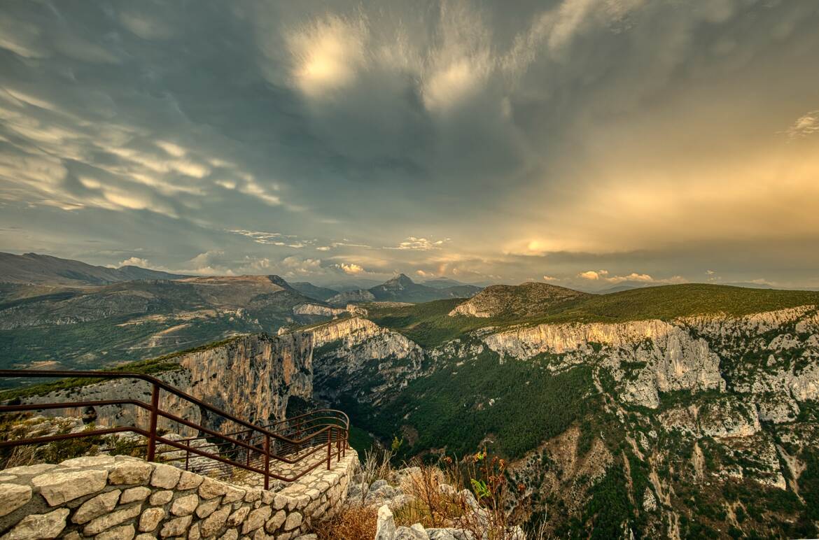 Ciel sur les gorges après l'orage