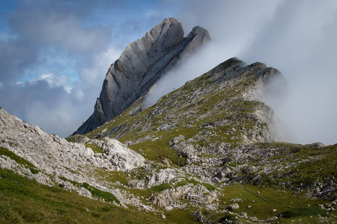 Cache cache avec les nuages