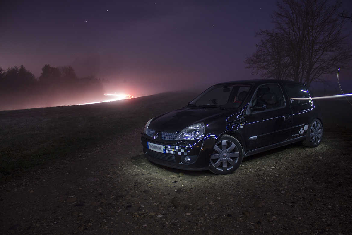 Clio RS By Night