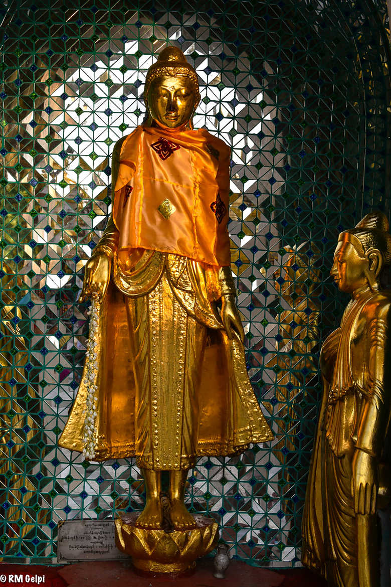Bouddha de la pagode Shwedagon