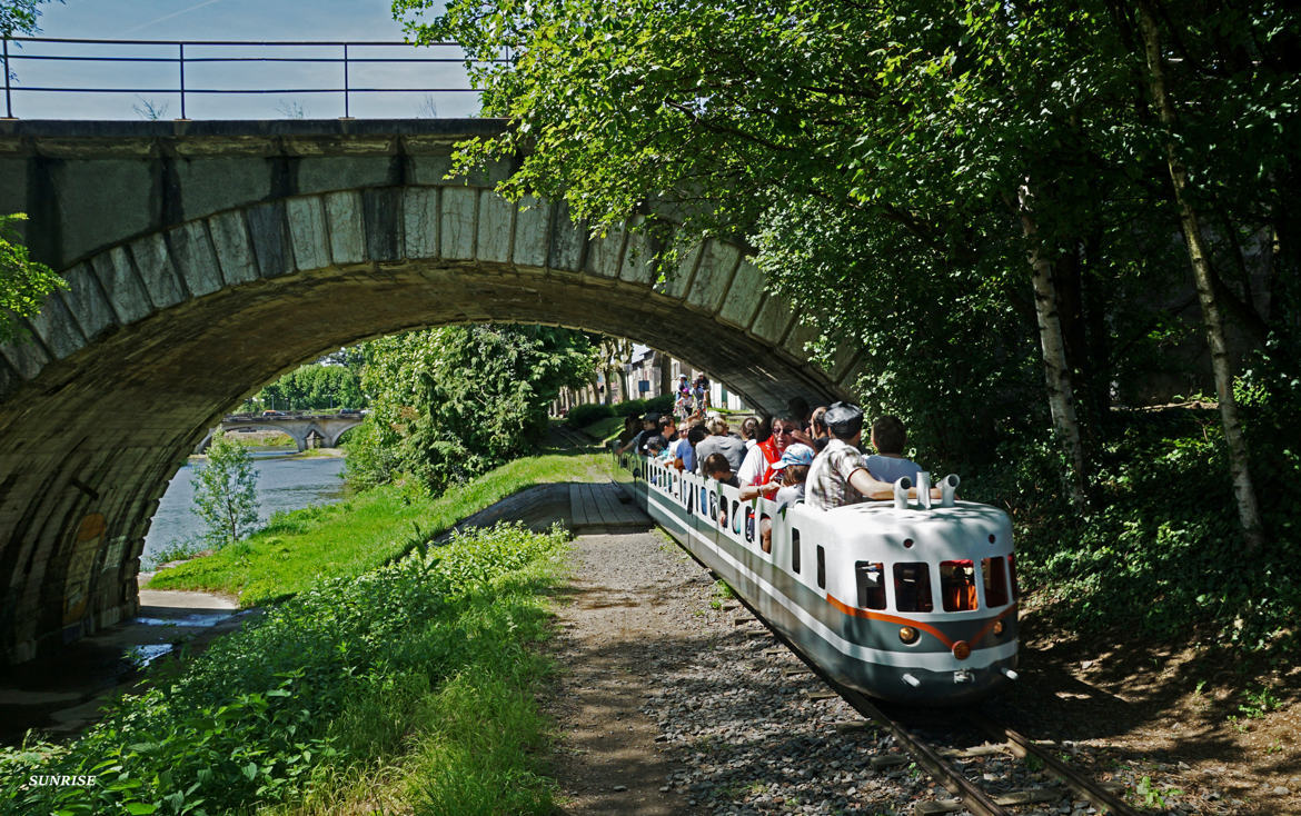 Passage sous la ligne SNCF