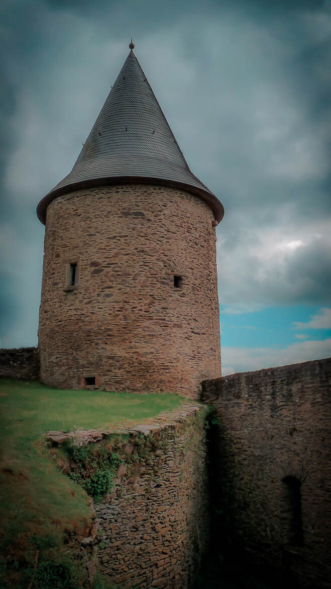 Castle Bourscheid 3