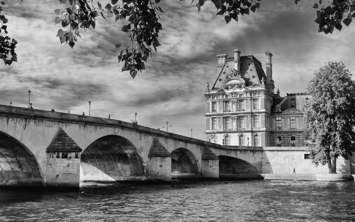 Le pont Royal et le Louvre