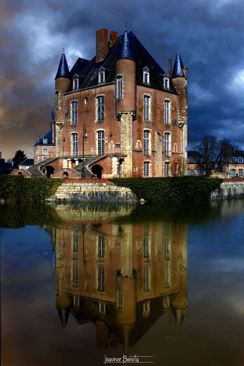 Château de Bellegarde ...