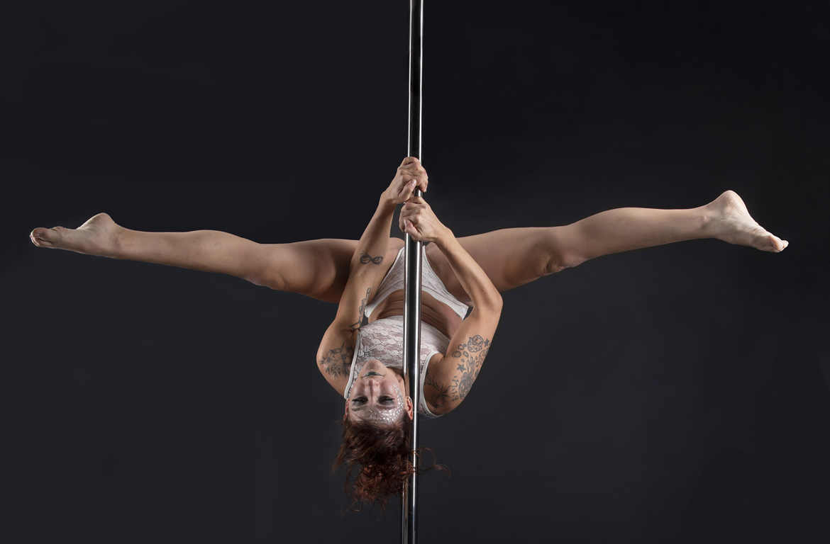 pole dance