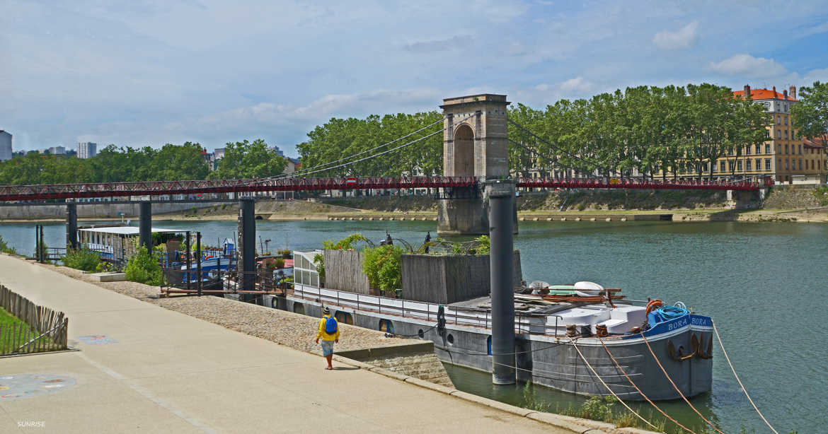 Promenade sur les quais de Saône