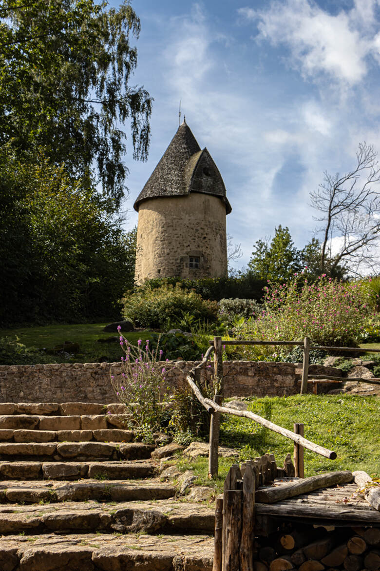 montons jusqu'au moulin