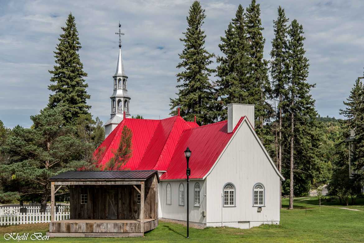 CHAPELLE AU TOIT ROUGE