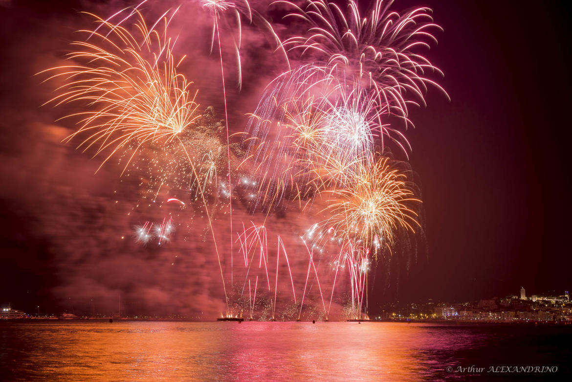 Feu d'artifice à Cannes