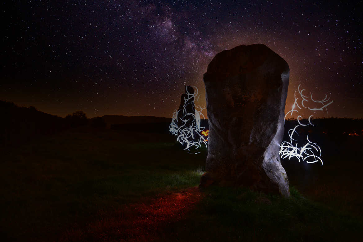 les pierres jumelles sous les étoiles