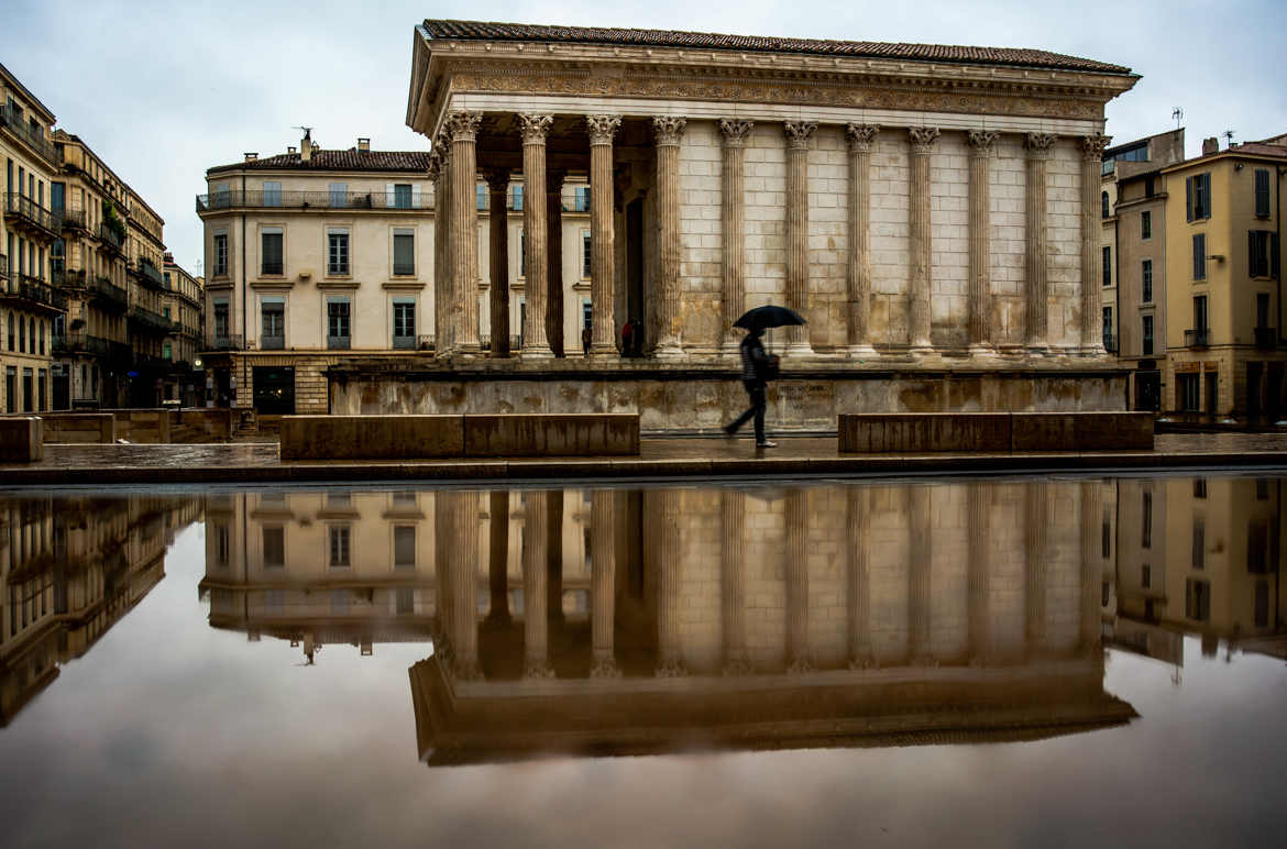 Jour de pluie à Nîmes