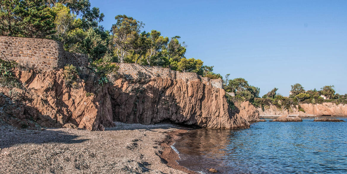 L'Estérel et ses couleurs Ocre