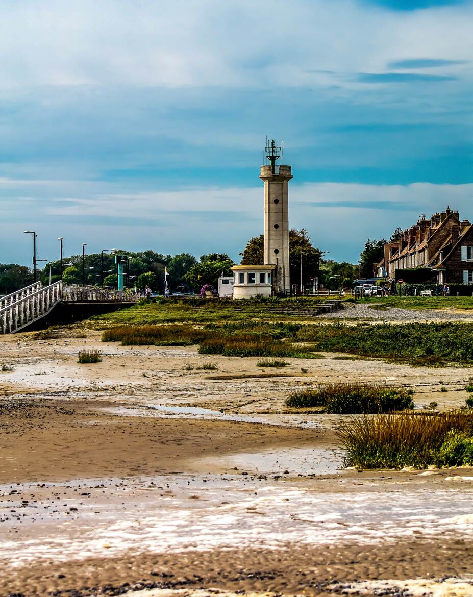 Le phare du Hourdel en Baie de Somme