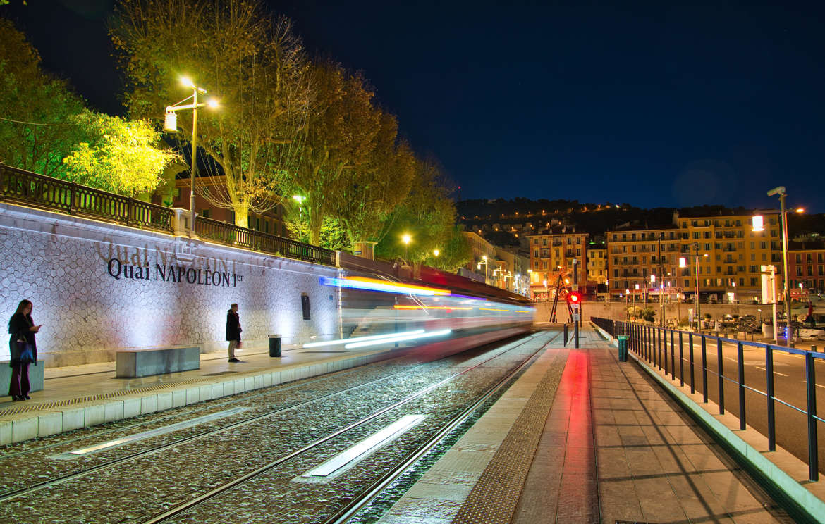 Arrivée du tram...