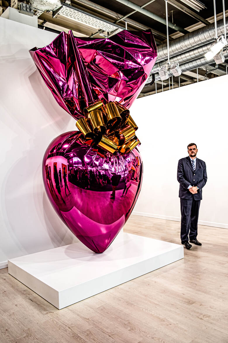 pictures at an exhibition