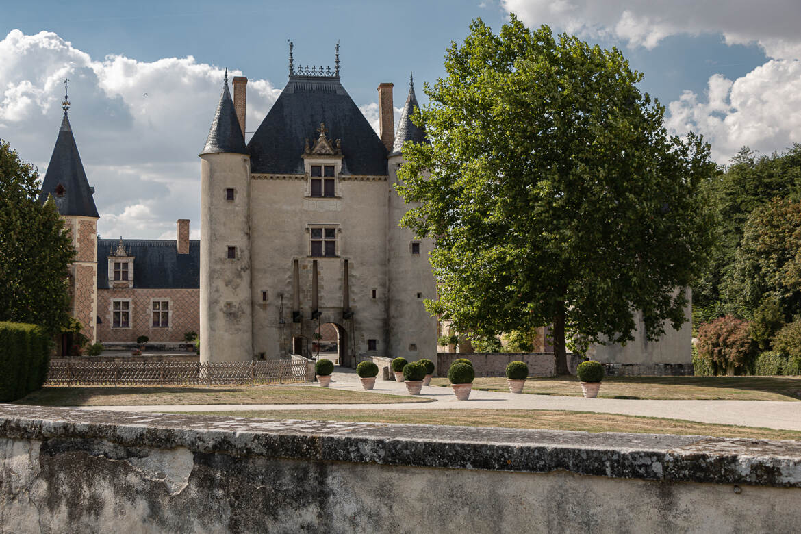 Entrée château de Chamerolles 45